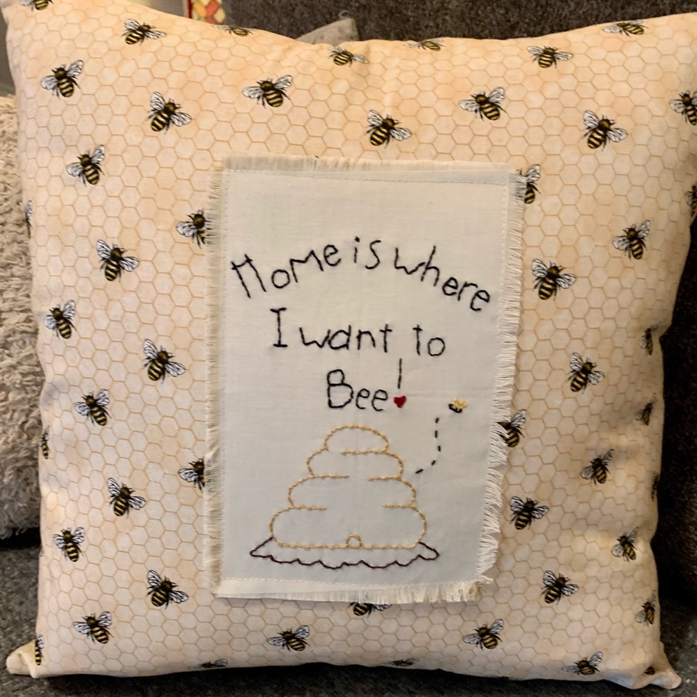 Primitive Rustic Honey Bumblebee Beehive Pillow